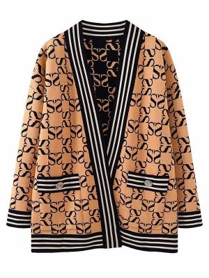 Women's knitted cardigan