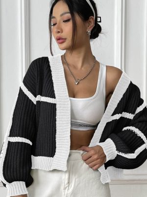 Cropped Women's Cardigan