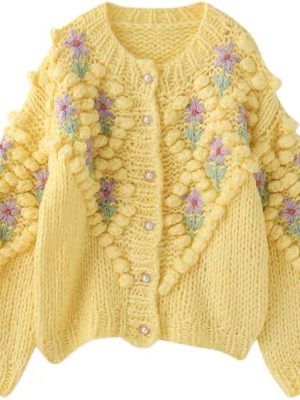 Bright cardigan with a round neckline